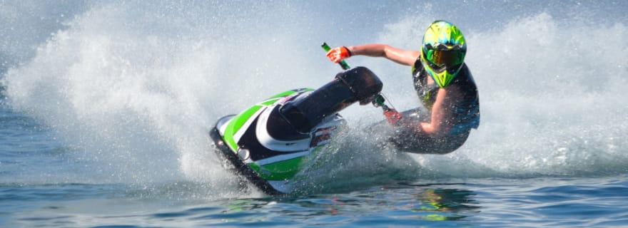 Coberturas más importantes de un seguro para moto de agua