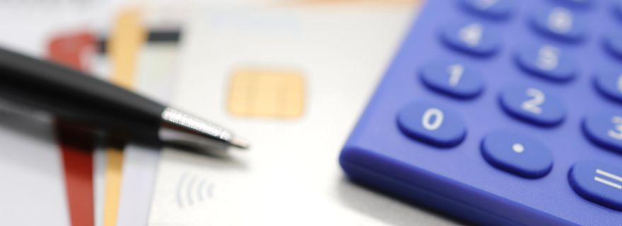 Tarjetas AXI Card y calculadora
