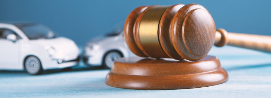 Comprobar seguro de coche por matricula para reclamar da�os