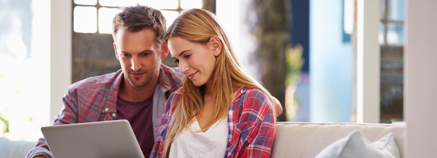 Pareja busca hipoteca para terreno