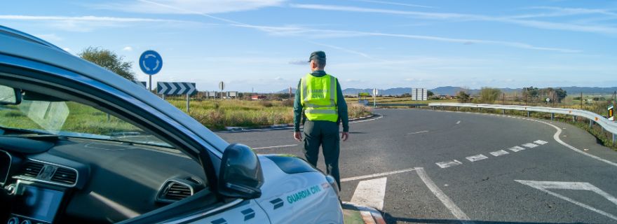 Recuperar puntos del carnet: Guardia Civil sancionando