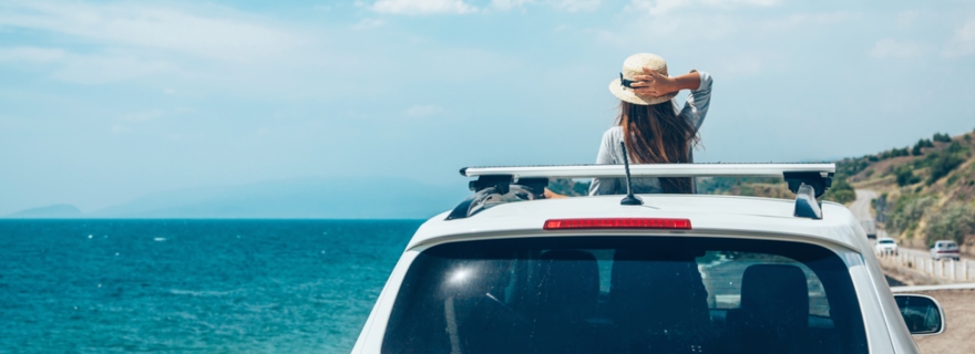 Chica con coche de alquiler: �qu� seguro necesita?