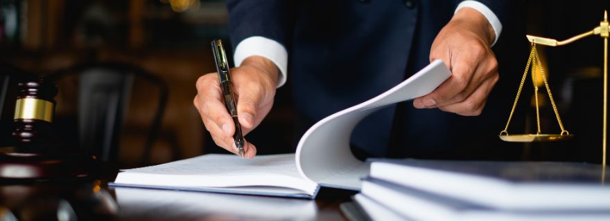 Seguro de vida e impuesto de sucesiones: notario