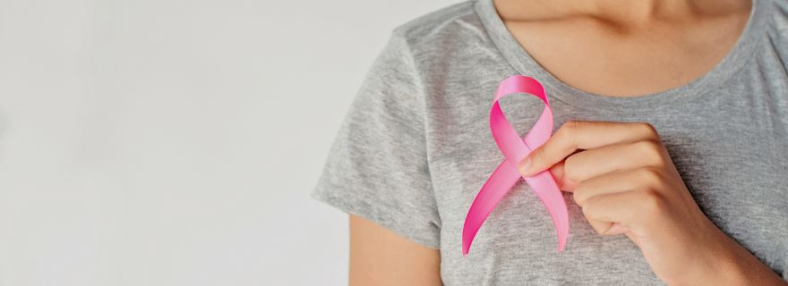 Seguro de vida para mujer: cobertura de c�ncer