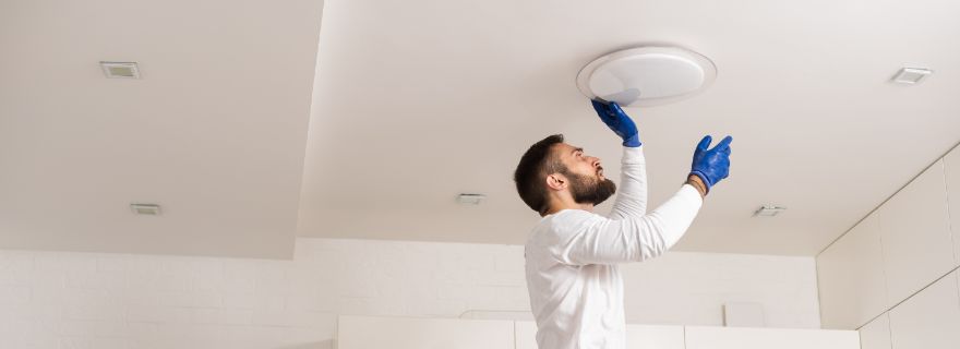 Instalaci�n de aplique con el servicio de manitas
